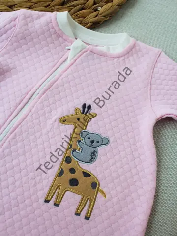 6-9 12-18 18-24 24-36 Ay Animal Nakışlı Bal Peteği Kumaş Es Fermuarlı Kız Bebek Tulumu
