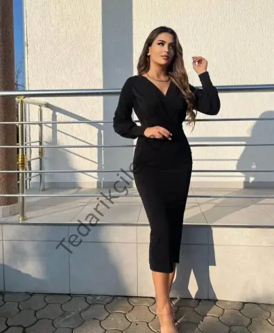 Kadın Uzun Kollu Kruvaze Yaka Büzgü Ve Balon Kol Detay Krep Kumaş Maxi Boy Simli Elbise