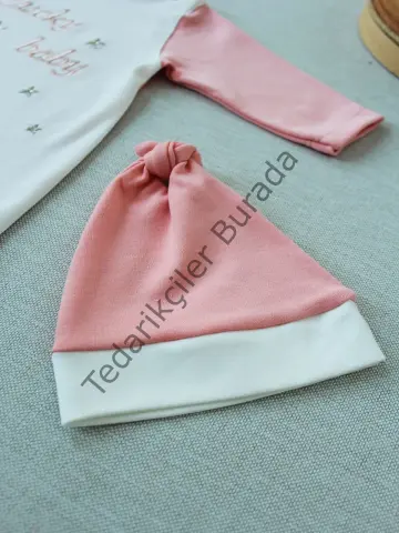 0-3 3-6 Ay Lucky Baby Nakışlı Es Çizgi Boy Şapkalı Kız Bebek Tulumu