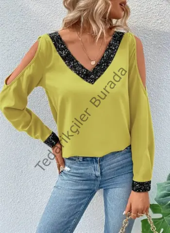 Kadın Uzun Kollu V Yakalı Omuzlardan Açık Sandy Bluz