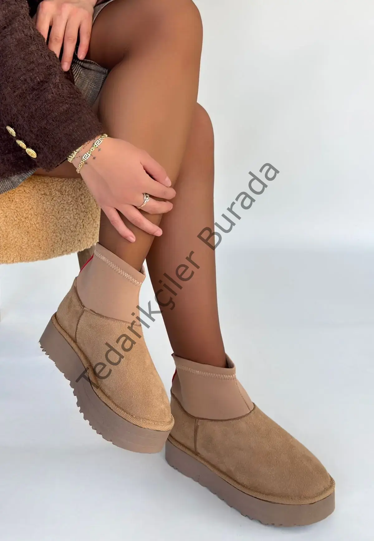 Cuen Nude Süet Bot