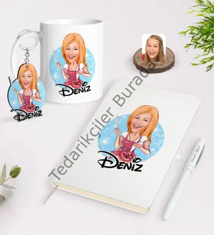 Kişiye Özel Kadın Aşçı Karikatürlü Beyaz Defter Kalem Kupa ve Anahtarlık Hediye Seti-1