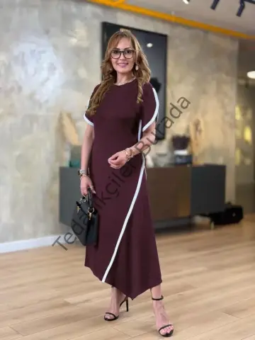 Kadın Kısa Kollu Bisiklet Yaka çift şerit Renk Detaylı Asimetrik Kesim Viskon Iki Iplik Elbise