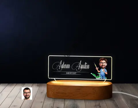 BK Gift Kişiye Özel İsimli Diş Hekimi Karikatürlü Led Işıklı Akrilik Masa İsimliği-4, Ofis Dekoru, Mesleki Hediye, Ofis Hediyeleri