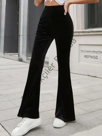 Kadın Yüksek Bel Paçaya Doğru Genişleyen Kadife Pantolon