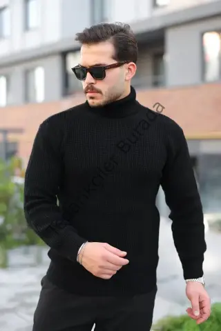 Erkek Boğazlı Örme Kazak