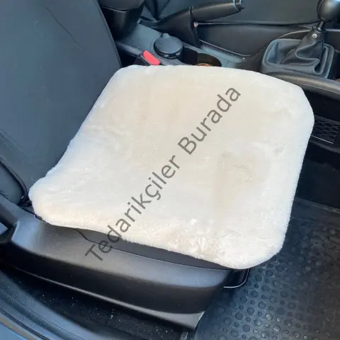 Yumuşak Tüylü Peluş Serme Oto Koltuk Koruyucu Minder Ön Tekli Bej