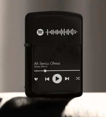 Kişiye Özel İsimli Spotify Barkodlu Siyah Benzinli Metal Çakmak-1