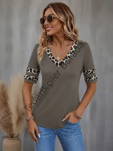 Kadın Kısa Kollu V Yakalı Leopar Desenli Viskon Bluz