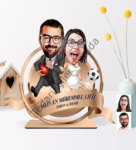 Kişiye Özel Yılın En Mükemmel Çifti Karikatürlü 3D Ahşap Biblo Plaket - 15