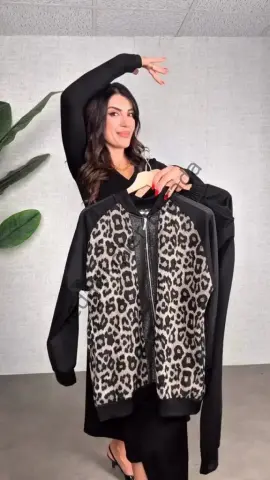 Kadın Uzun Kollu önden Fermuarlı Leopar Desenli Viskon Iki Iplik Bluz Ve Pantolon Ikili Takım