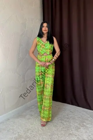 Yeşil Pullu Yelek Ve Pantolon Takım