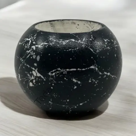 Küçük Boy Mermer Desen İNCİ Beton Saksı Siyah