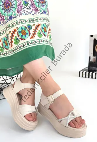 Luno Bej Cilt Kemerli Sandalet