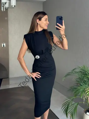 Kadın Bisiklet Yaka Vatkalı Broş Detay Kısa Kol Midi Boy Elbise