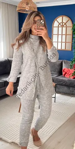 Kadın Uzun Kollu Balıkçı Yaka önden Düğmeli Bluz Ve Pantolon Yumoş Ikili Takım